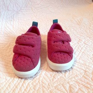 Pink Velcro close Natives